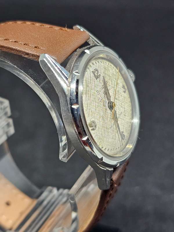 Vintage early 60s Swiss Bulova Automatic, 23 Jewels KAW