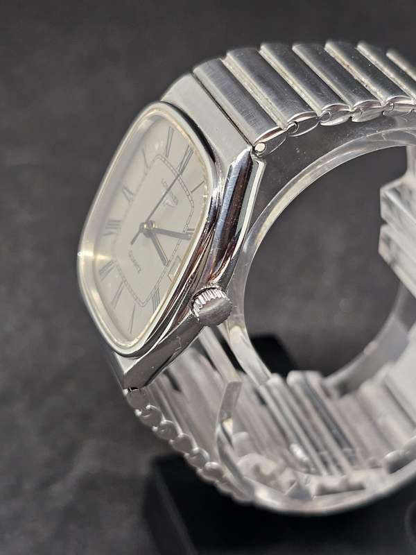 Vintage Longines 1980 to 1989 Quartz