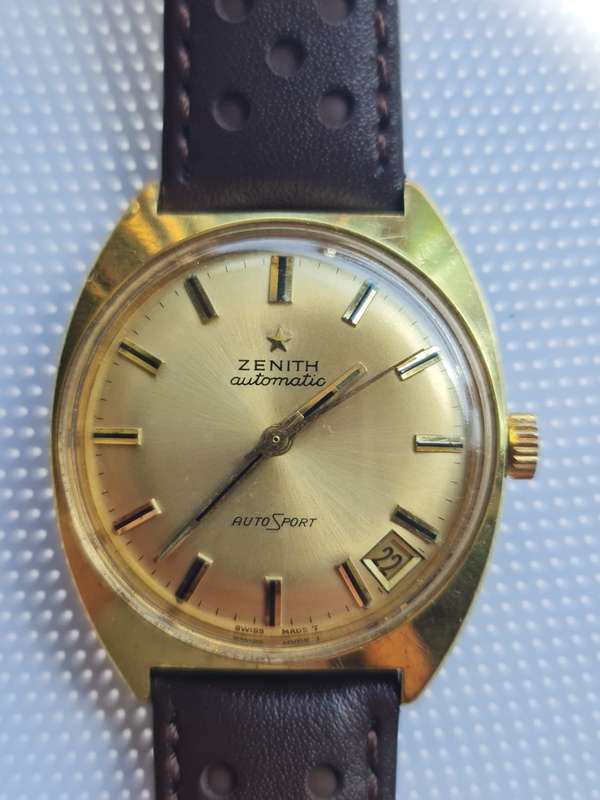 Rare  and Stunning 1960s Swiss Zenith Autosport watch