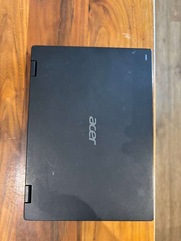 Acer Travelmate