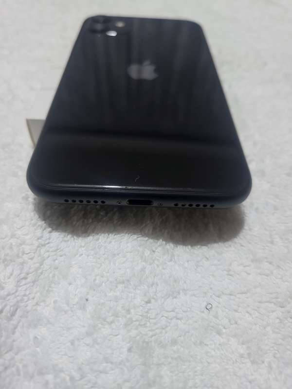 iPhone 11 - Black - 64GB - Excellent Condition - With Extras - Please Read
