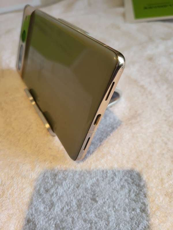 Google Pixel - 7Pro - 5G - 128GB - All Networks - Hazel - Very Good Condition