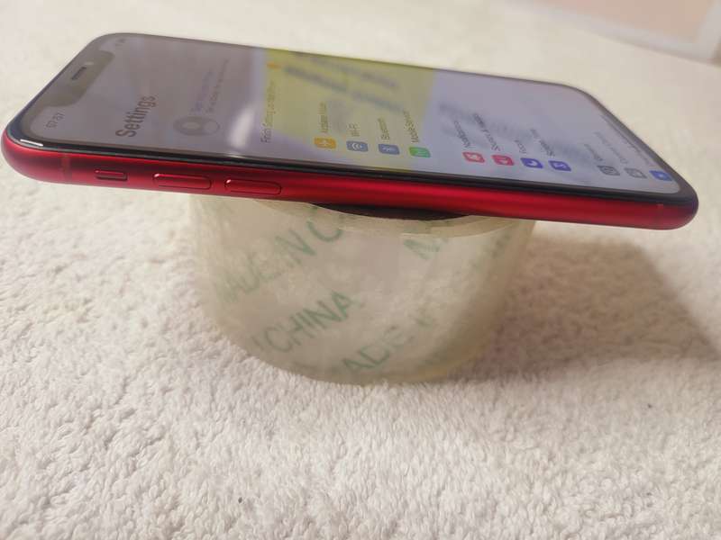 iPhone XR Product Red 128GB With Extras