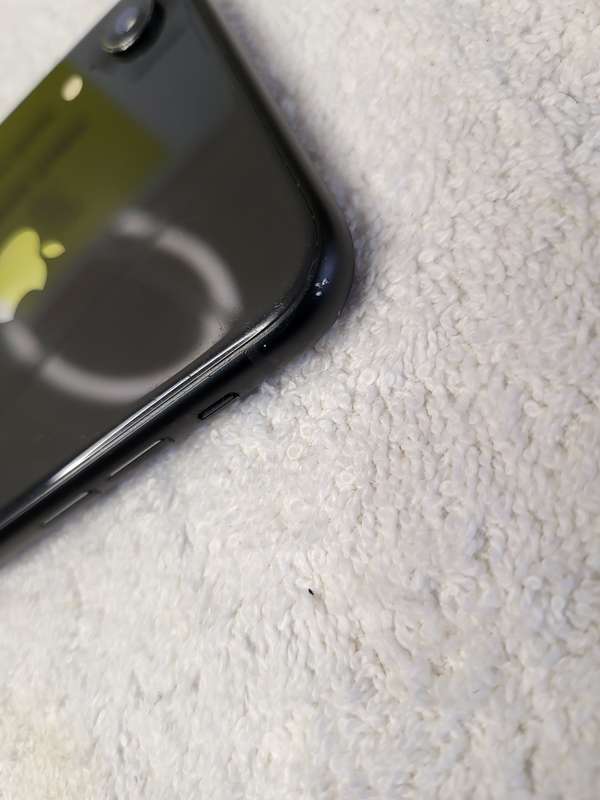 iPhone XR | Black | 64GB