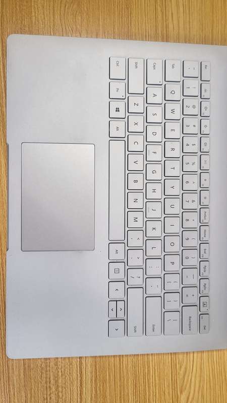 Microsoft Surface Book 3 | 2 in 1 | 10th Gen i5, 8GB, 256GB SSD | Touch Screen