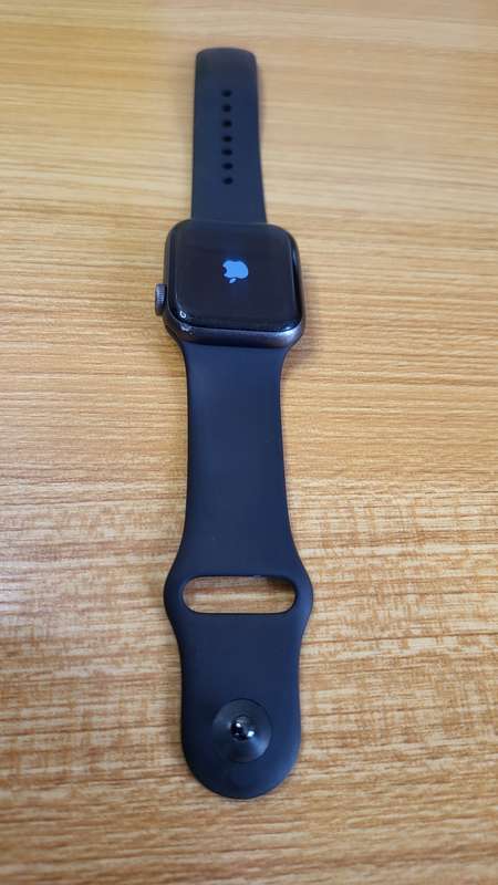 Apple Watch Series 4 GPS + Cellular Black