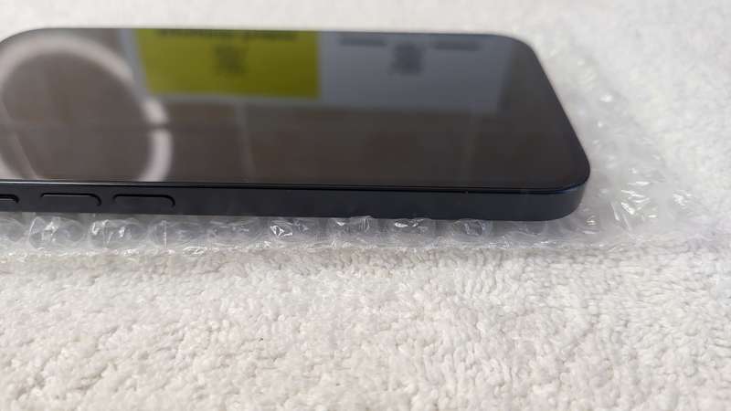 iPhone 14 | Dual eSim | Midnight | 256GB | Excellent Condition | With Extras