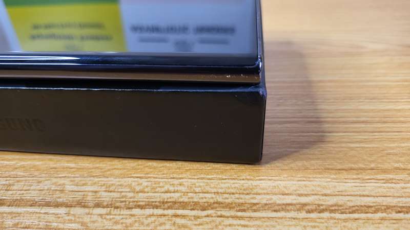Samsung Galaxy | S22 Ultra 5G | 256GB | All Networks | Dual Sim | Black | Very Good Condition