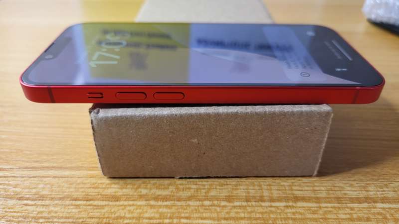 iPhone 14 | Dual eSim | Red | 128GB | With Extras