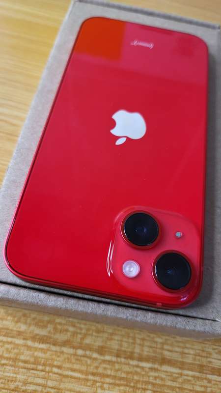 iPhone 14 | Dual eSim | Red | 128GB | With Extras