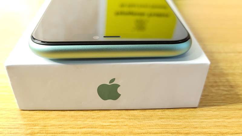 iPhone 11 | Green | 64GB | Pristine Condition | Boxed | Extras
