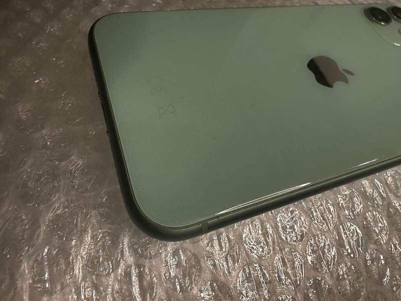 iPhone 11 | Green | 64GB
