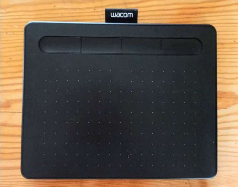 Wacom  Graphics Tablet Intuos