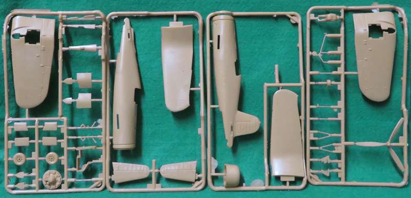 **NOVO**Model Kit**Corsair IV - Naval Fighter**Vintage**Scale 1/72**
