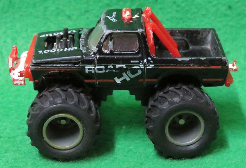 **Zee Toys**Ford Bronco Road Hog 4 X 4 (1978+)**Made in Hong Kong**Vintage**Rubber Tyres**