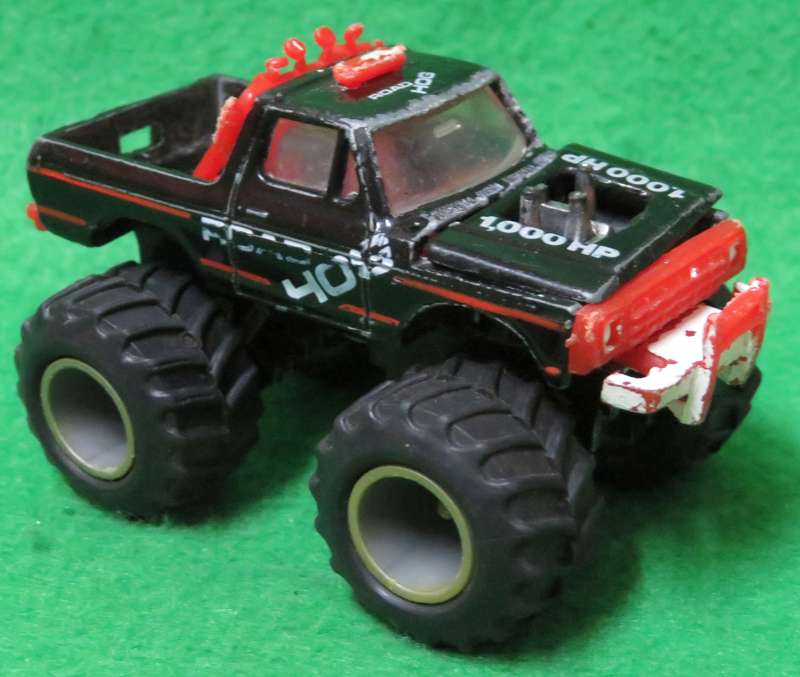 **Zee Toys**Ford Bronco Road Hog 4 X 4 (1978+)**Made in Hong Kong**Vintage**Rubber Tyres**