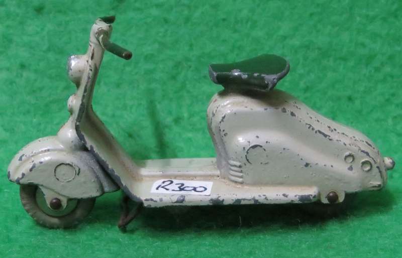 **Mercury**Vespa 125 cc Scooter**Made in Italy (1960's)**Vintage**Rare Find**