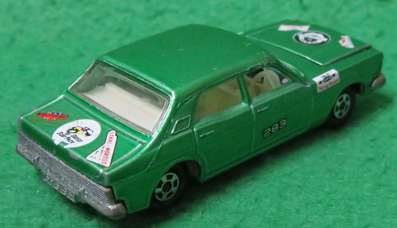 Matchbox Lesney**No. 53**Ford Zodiac Mk. IV**Made in England**Bonnet opens**