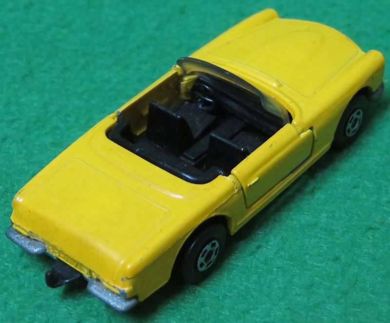 **Matchbox Lesney No.27**Mercedes 230 SL**1971**Vintage**Near mint condition**Opening doors**