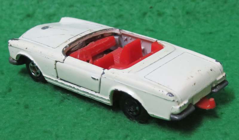 **Matchbox Lesney No.27**Mercedes 230 SL**1970**Vintage**Opening doors**
