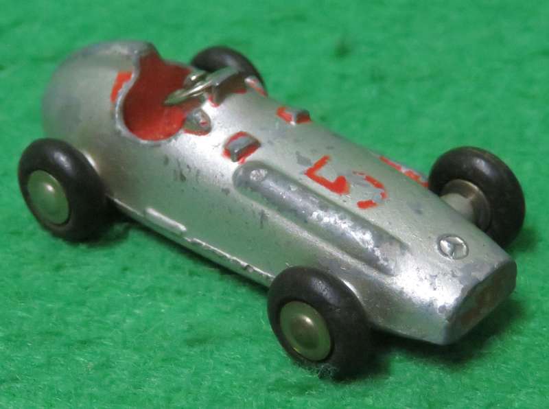 **Schuco Piccolo 703**Mercedes 2.5L**1964-1969**Vintage**Made in Western Germany**VHTF**
