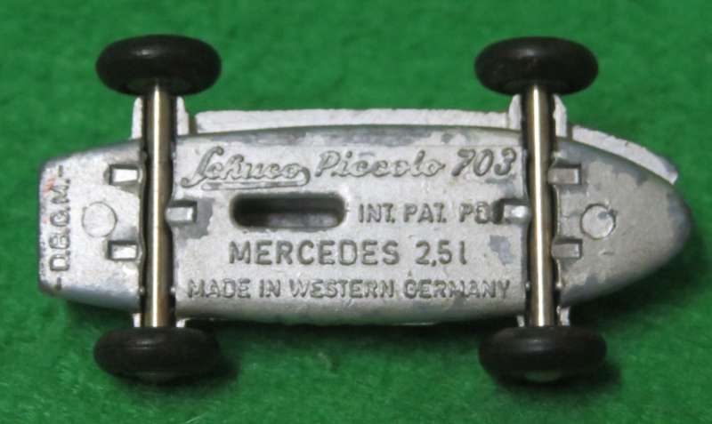 **Schuco Piccolo 703**Mercedes 2.5L**1964-1969**Vintage**Made in Western Germany**VHTF**