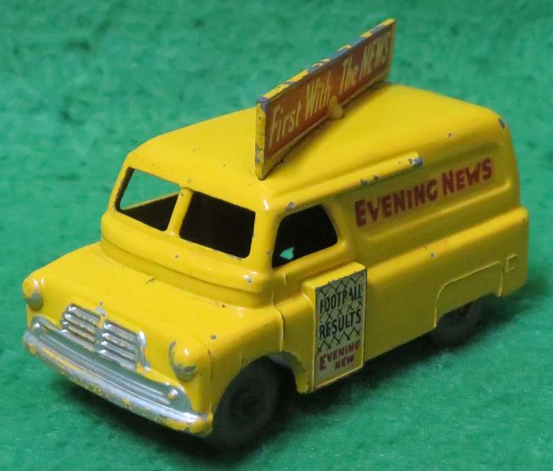 **Matchbox Moko Lesney No.42**Evening News Van**1958-1960**Vintage**