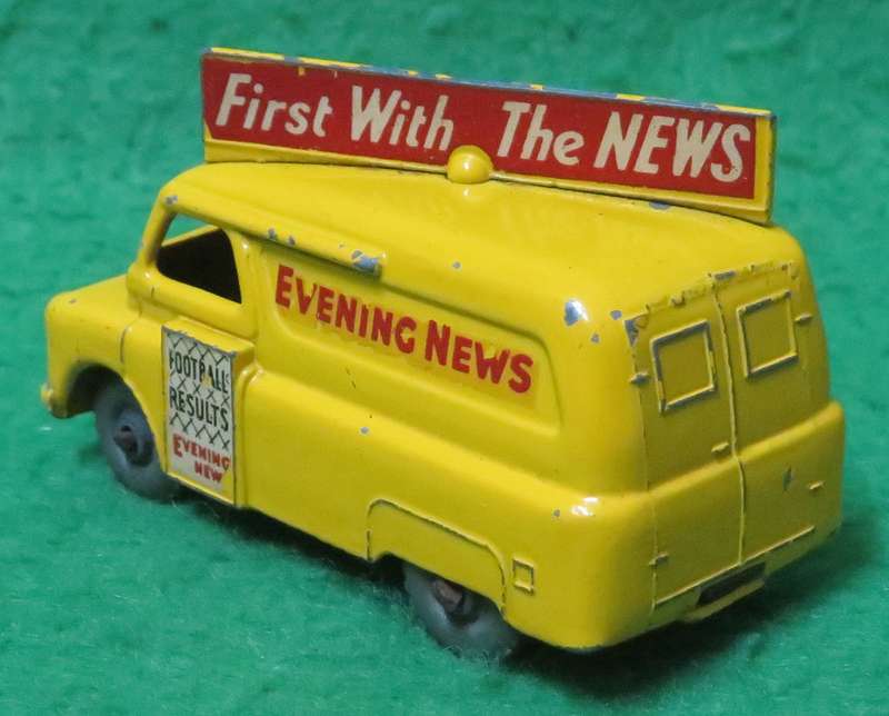 **Matchbox Moko Lesney No.42**Evening News Van**1958-1960**Vintage**