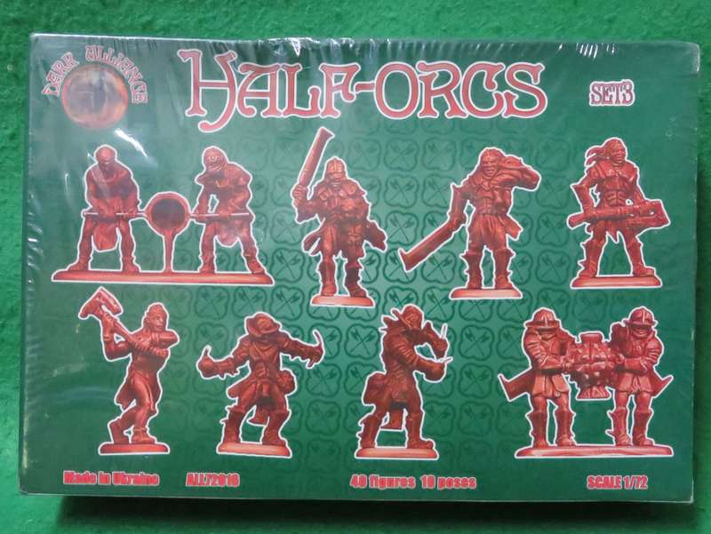 ** Half-Orcs**40 Figures & 10 poses**Scale 1/72**Box sealed**