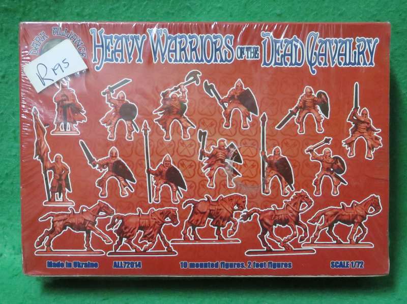 **Heavy Warriors of the Dead Cavalry**10 mounted figures & 2 foot figures**Scale 1/72**Box sealed**
