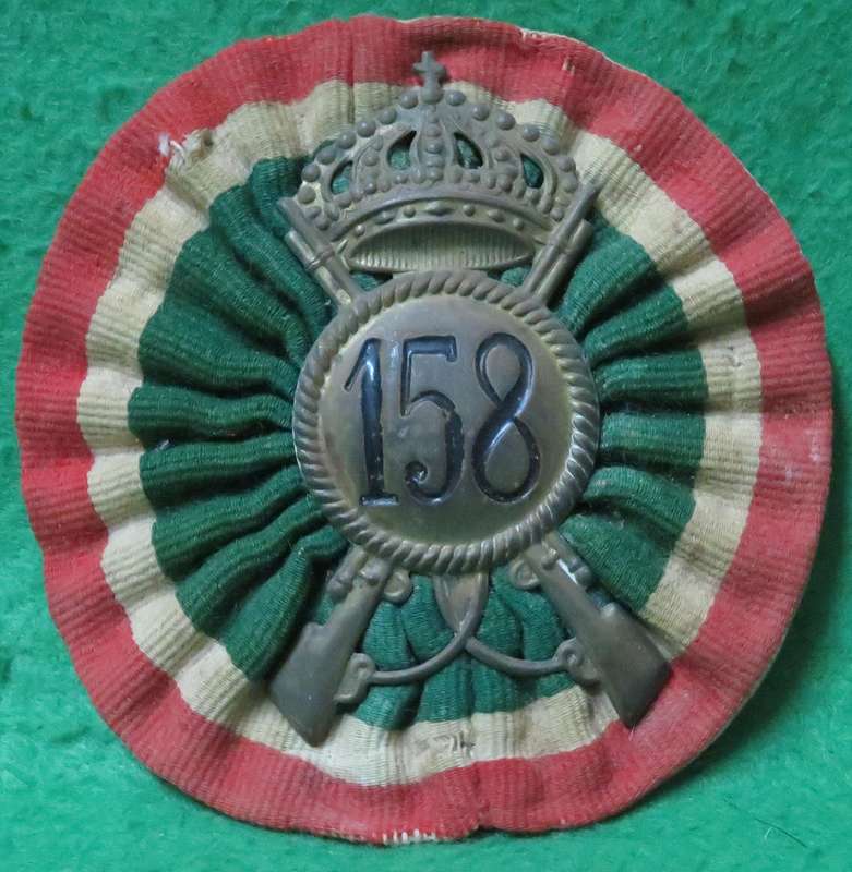 **WWII Italian Army**158th Infantry Division**Regiment Cap Badge**Vintage**