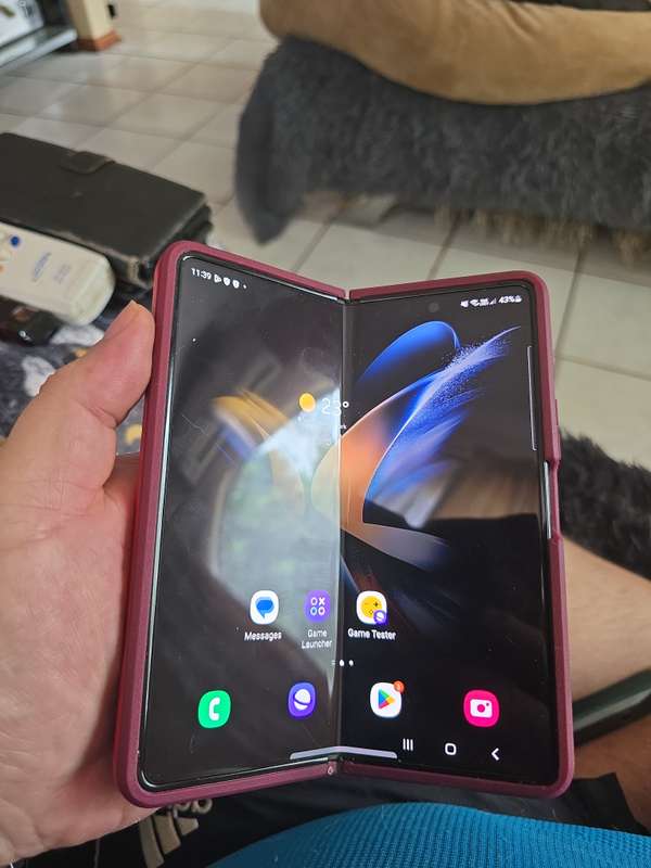 Samsung Z Fold 4