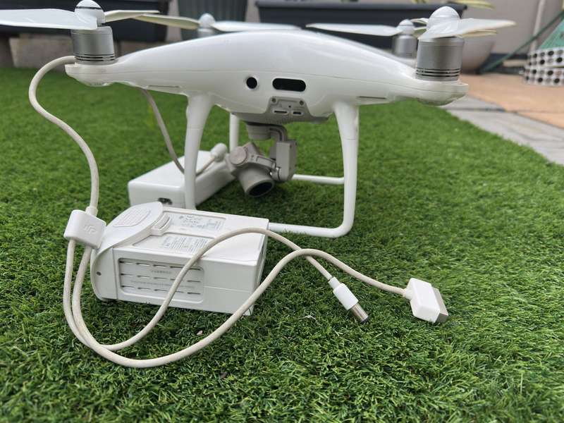 dji phantom 4 pro v2