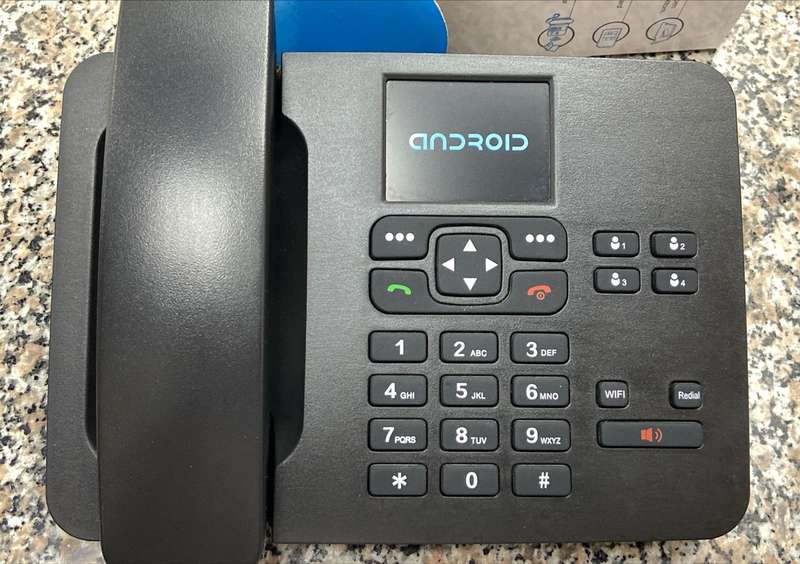 D-Link 3G FLLA Wi-Fi Sim card Phone