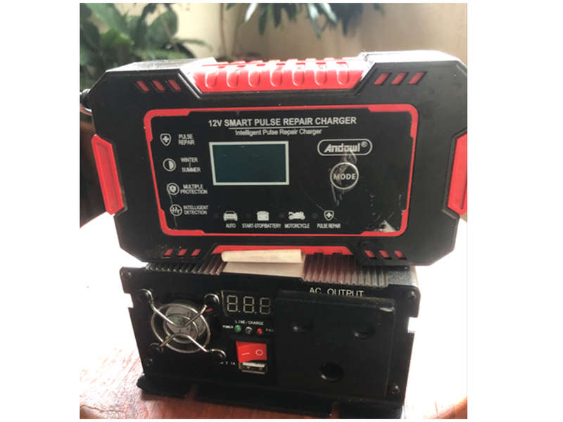 Inverter pure sine wave 1500W UPS Plus impulse battery charger