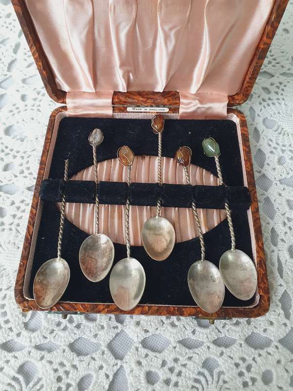 Vintage Kitchenware Bundle, 2 Apple Corers, Milk Glass Jug, Enamel Cup, Silverplated Gemstone Teaspo