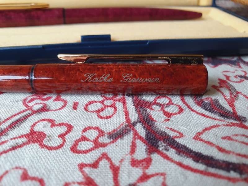 Vintage Waterman Maroon & Amber Marble Gold Pens in Box (Personalized) Paris Made