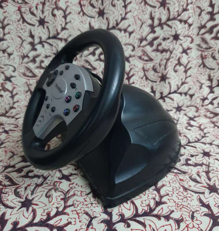 Playstation 2 Bundle with 1x Controller 1x Steering Wheel & Pedals ( All Wires )  All Turns on