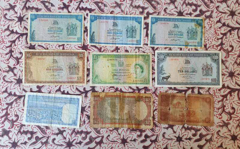 Vintage Rhodesian Money Bank Notes 9x