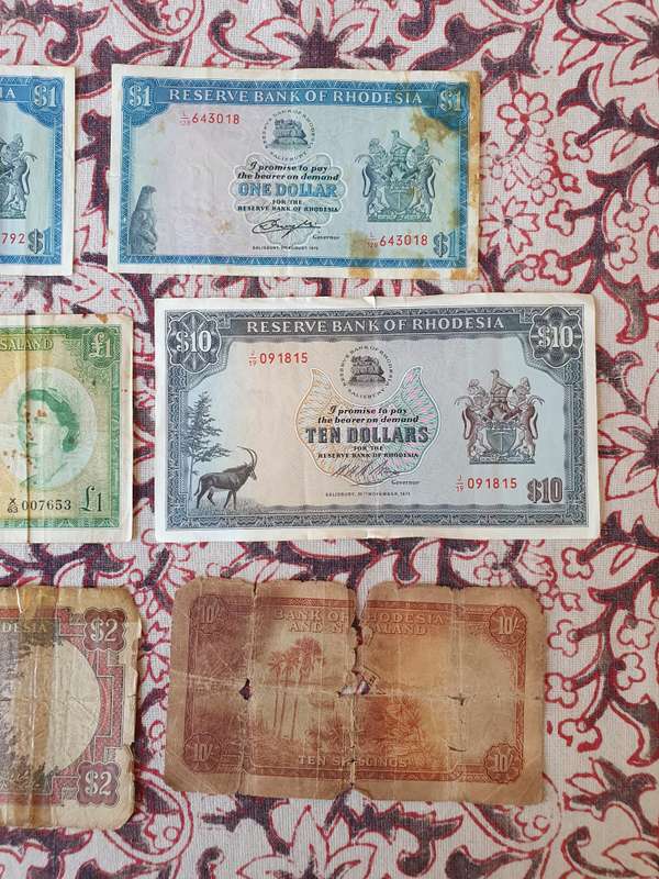 Vintage Rhodesian Money Bank Notes 9x