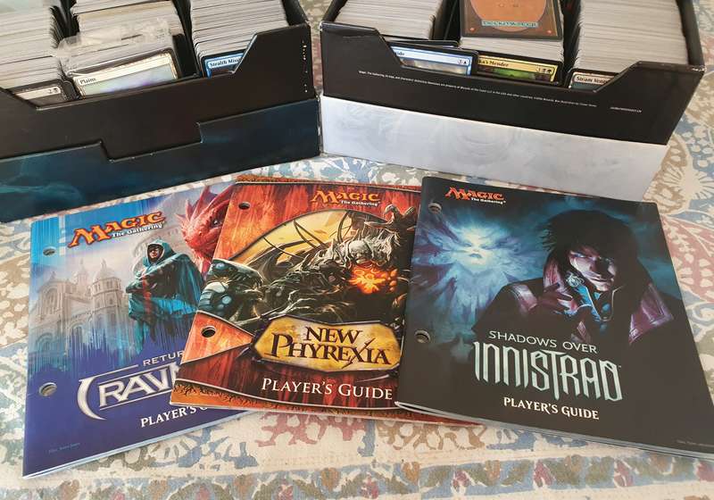 Magic The Gathering Large Game Card Bundle