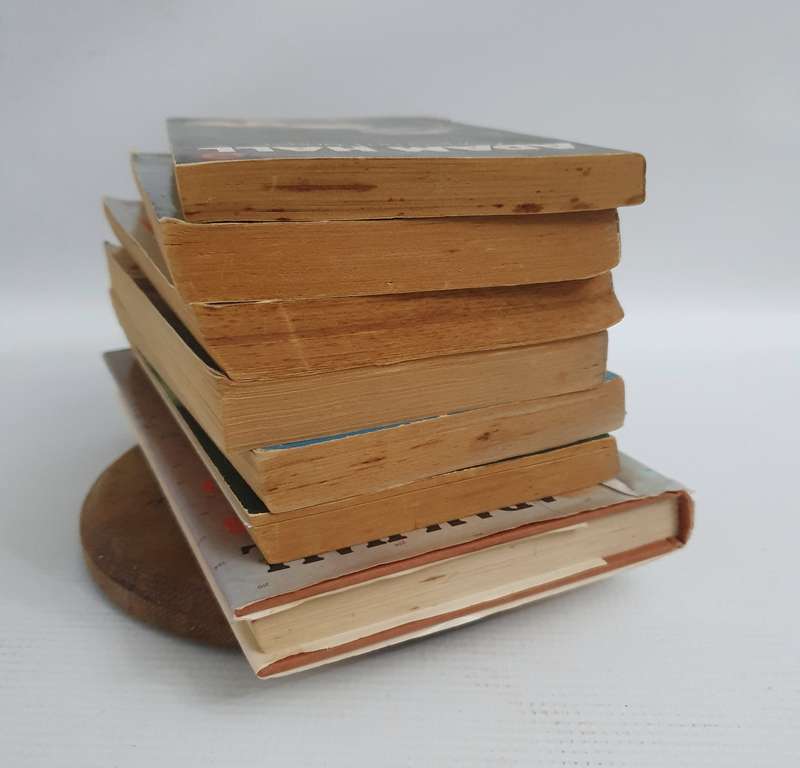 Adam Hall 7x Variety Soft Cover Books