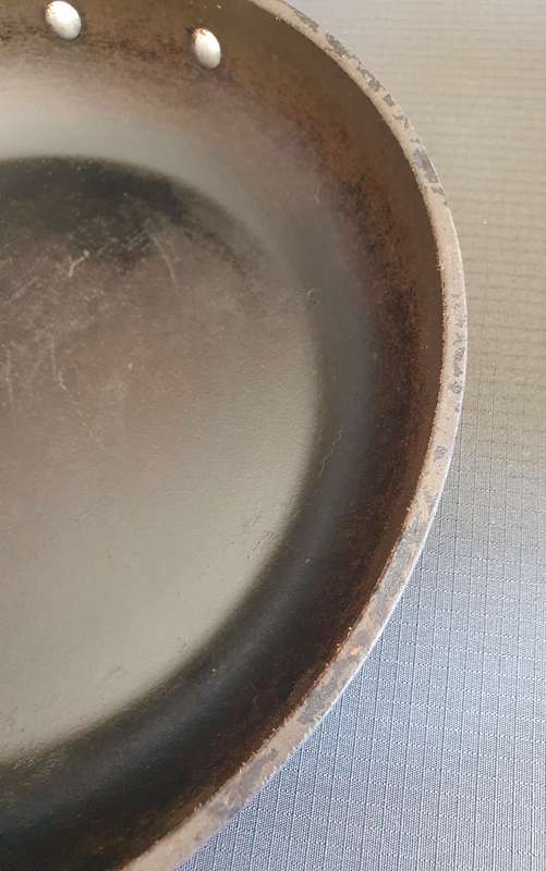 Le Crueset 30cm Frying Pan