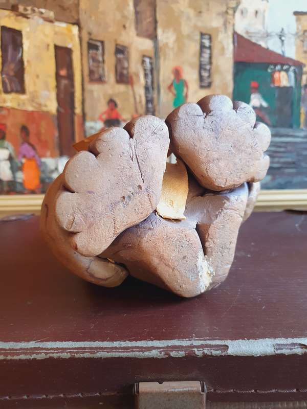 Kallaharees Hand Made Pottery Tribal Gatherer Statue
