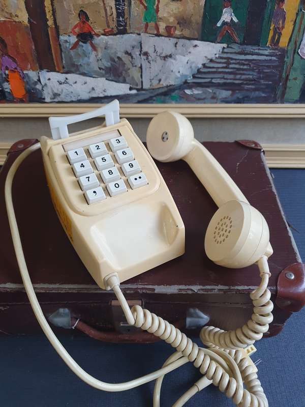 Vintage Telephone ( Untested )