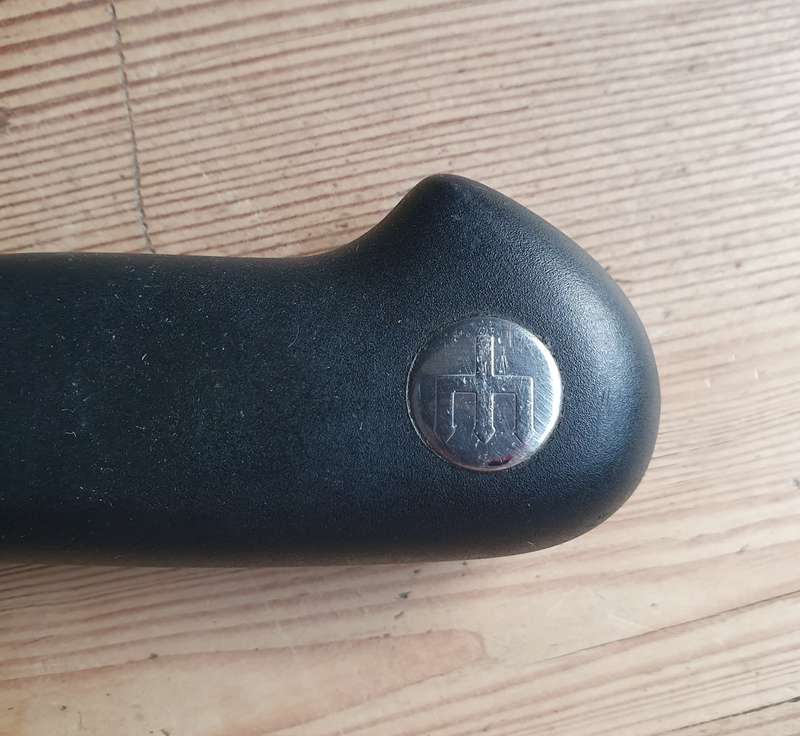 Wusthof Silverpoint Chef Knife in Leather Sheath