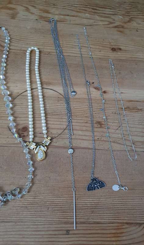 Costume Jewelry Necklaces