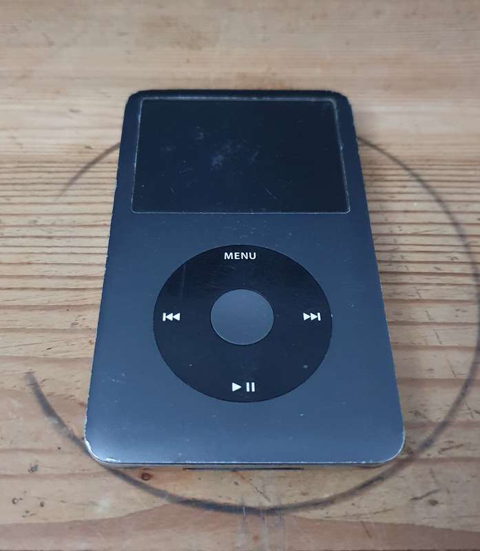 Apple iPod ( Untested )