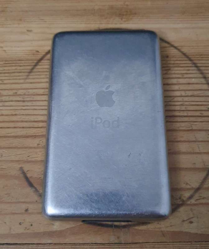 Apple iPod ( Untested )
