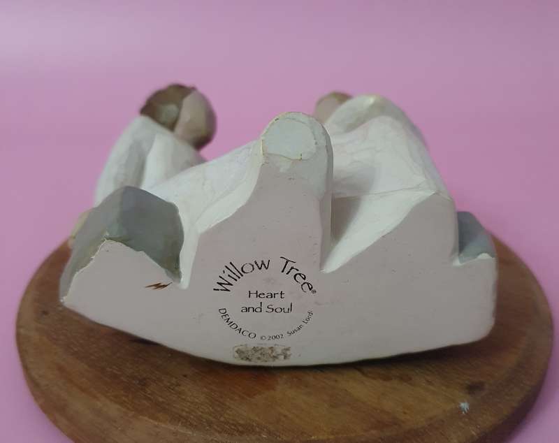 Willow Tree Susan Lordi 2002 Heart and Soul Figurine